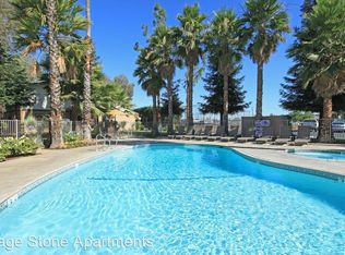 1301 Scott Ave APT 2, Clovis, CA 93612
