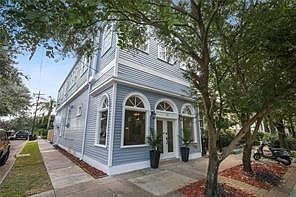 2nd image of 1135 Cadiz St