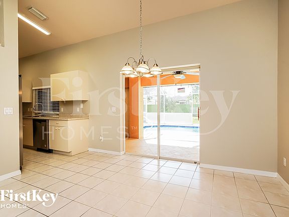 4th image of 1506 SE 19th Ter