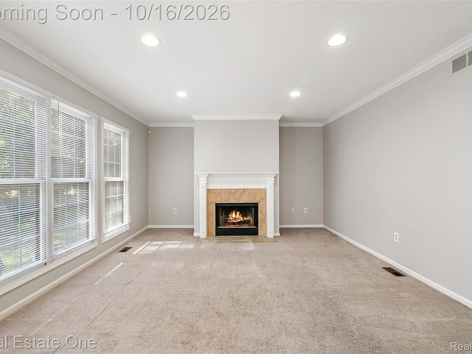 7411 Meadowcrest Ct, photo 13