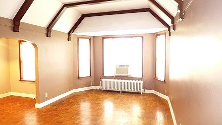 1st image of 4724 Davenport St APT 9