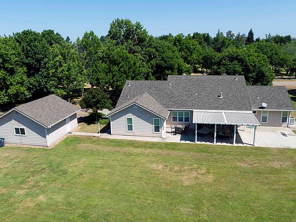 2nd image of 24943 Cox Ln