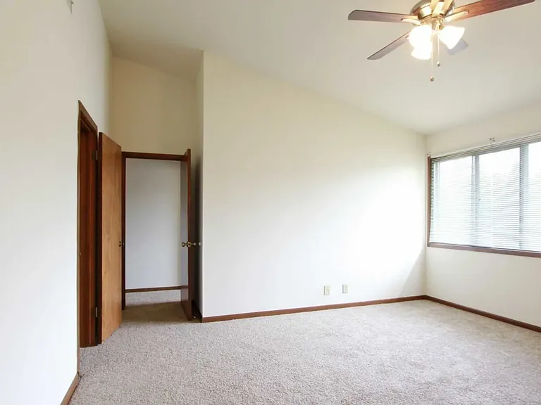St. Francis Apartments and Townhomes — Photo 8