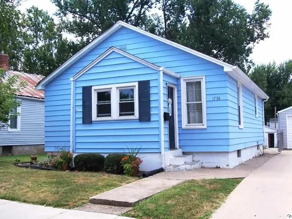 1738 Spruce St, Quincy, IL 62301