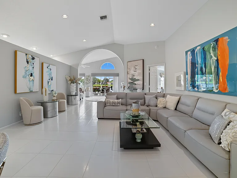 12573 Coral Lakes Dr — Photo 5