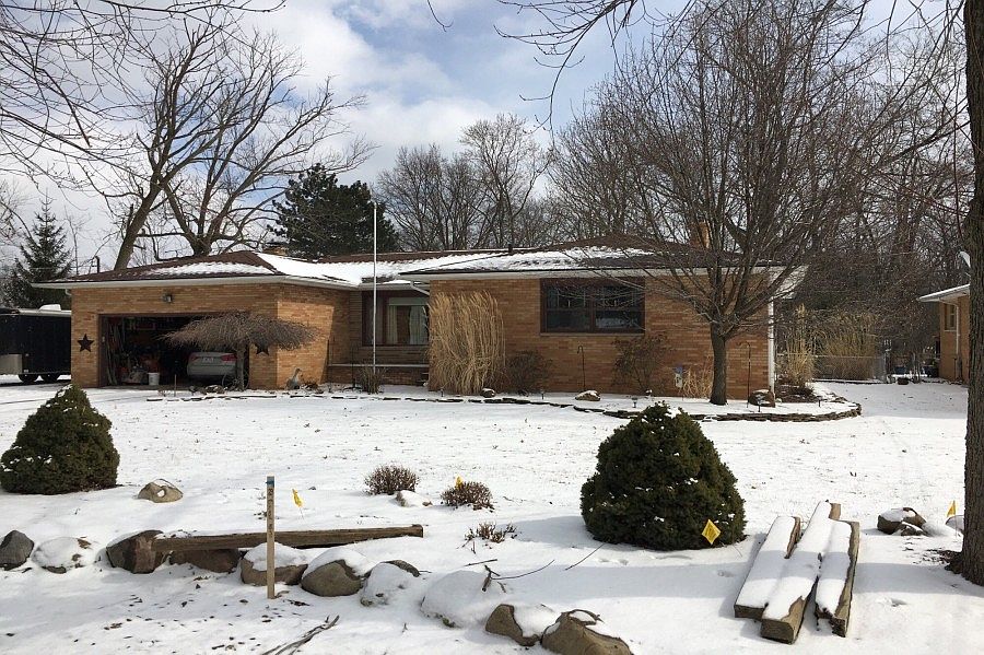 1st image of 7065 Seven Hills Blvd