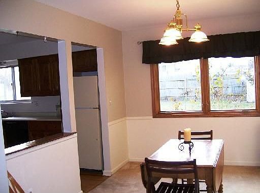 5th image of 566 Marlpool Dr