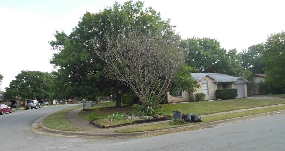 1st image of 800 N Lisa Ln