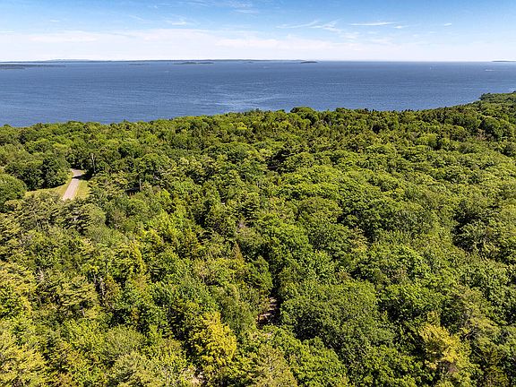 3rd image of 12-16 Atlantic Highway