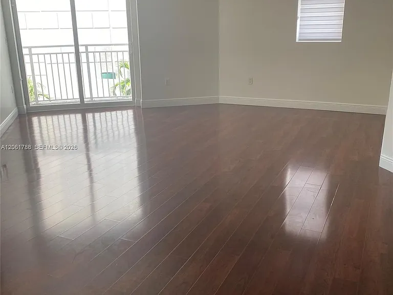 7275 SW 90th Way #509 — Photo 5