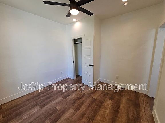 4th image of 2374 Southwood Dr