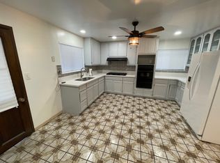 10168 Rincon Ave, Pacoima, CA 91331