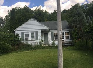 201 Brookside Dr, Syracuse, NY 13205