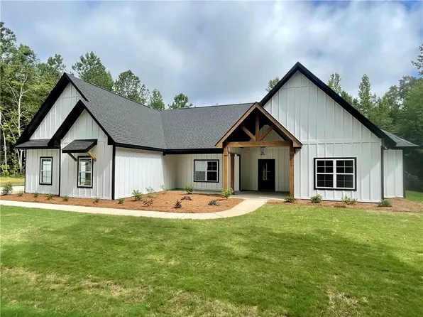 8323 Lee Road 145, Salem, AL 36874