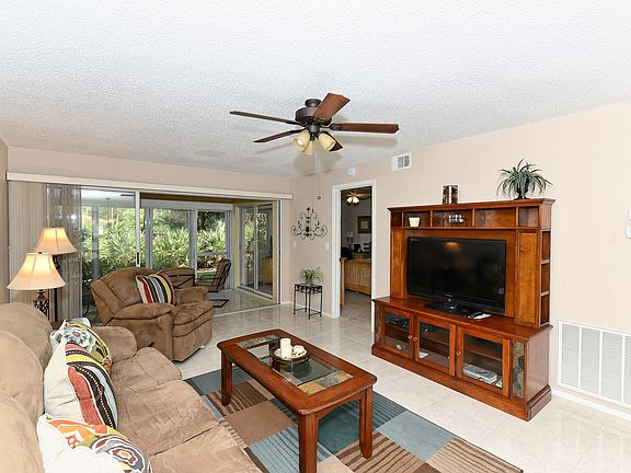 5th image of 4405 Longmeadow #1