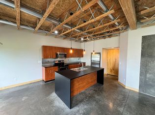 100 Silo Pl, Manhattan, KS 66502