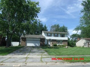 2715 Palisade Dr, Fort Wayne, IN 46806