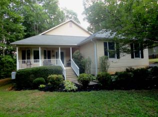 204 Victoria Dr, Inman, SC 29349