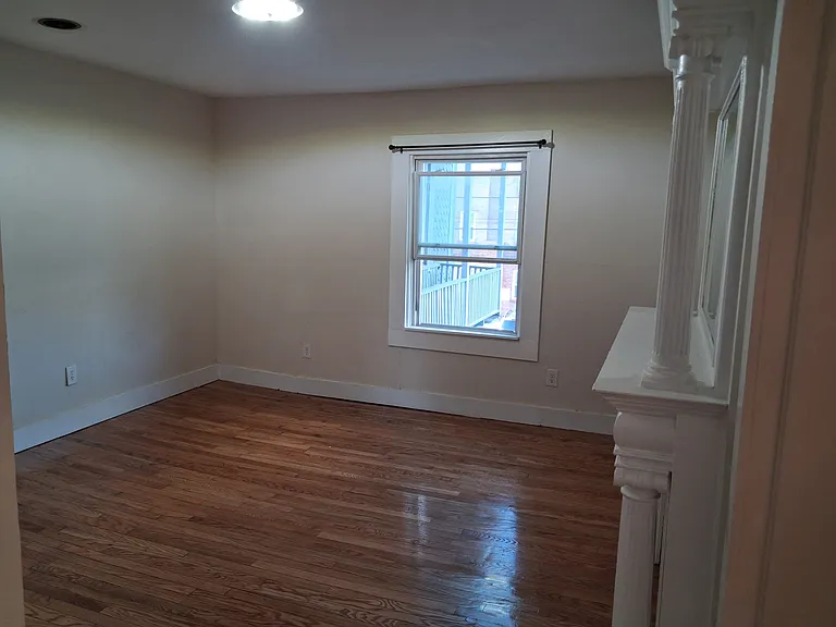 4 115th St #2R — Photo 12