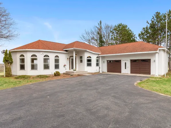 2769 White Rd, Frankfort, MI 49635