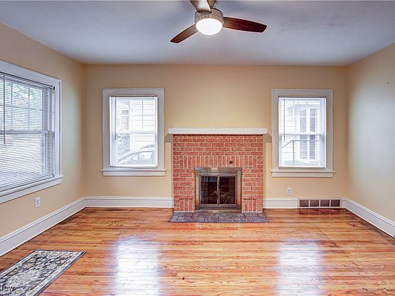 5th image of 2534 Berk St