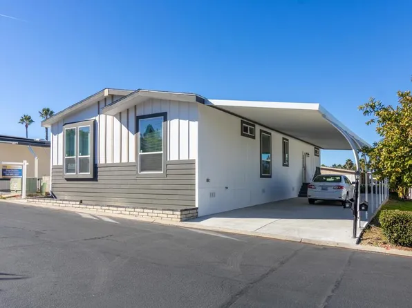 155 Las Flores Dr Space 39, San Marcos, CA 92069
