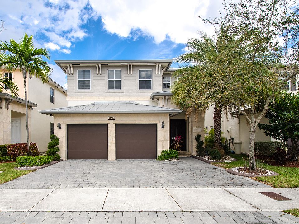 1st image of 10413 NW 70th Ln #10413