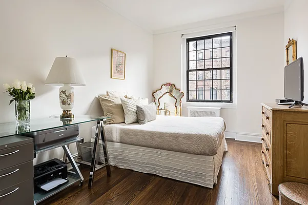 Sold by Brown Harris Stevens | media 15