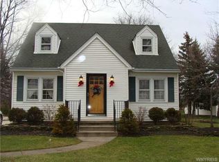 7465 Shawnee Rd, North Tonawanda, NY 14120