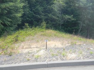 253 Foxglove Way, Reedsport, OR 97467