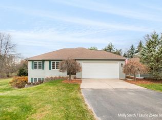 7203 Ten Mile Rd NE, Rockford, MI 49341