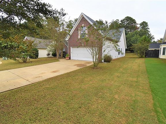 3rd image of 1141 Wicker Oak Dr