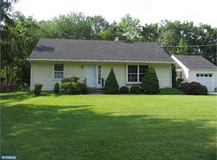 413 Clarksville Rd, Princeton Junction, NJ 08550