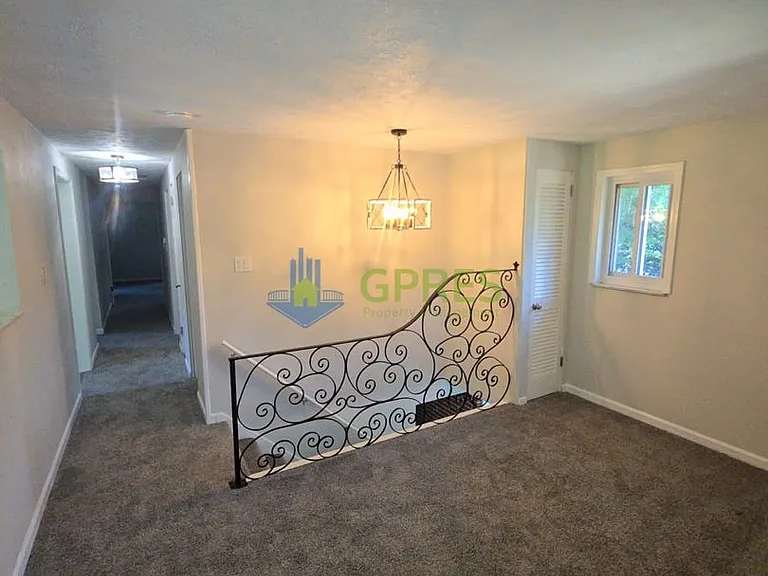 5601 Rodgers St — Photo 25