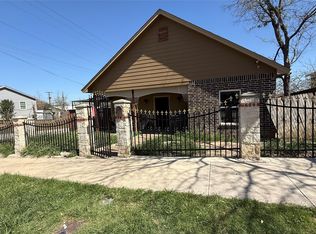 3026 N Hampton St, Fort Worth, TX 76106