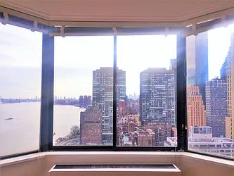 Rented by Perlbinder Realty