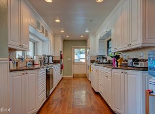 471 E Avocado Crest Rd, La Habra Heights, CA 90631