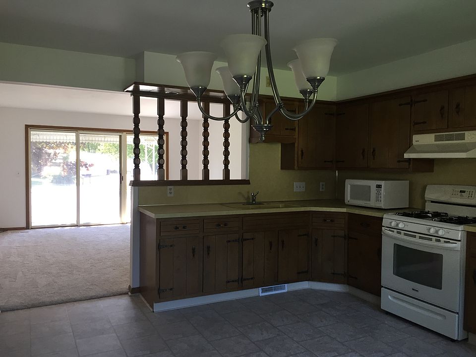 1st image of 5130 Southglow Ct SE