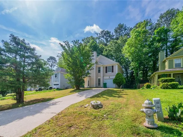 744 Brittany Ct, Stone Mountain, GA 30083