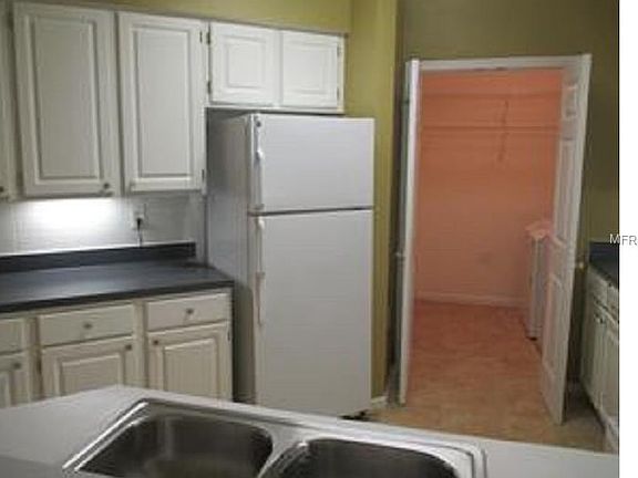 3rd image of 5201 Bay Club Cir #5201