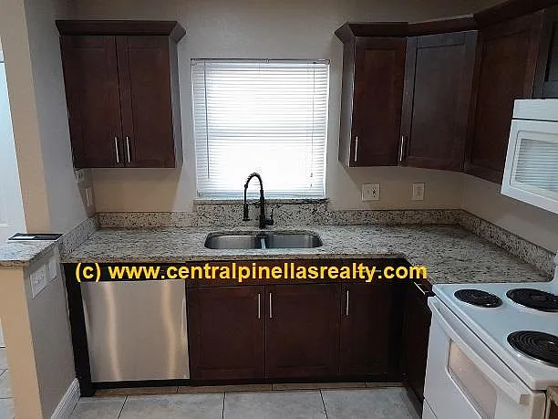 3 bed, 1477 sqft, $1,795 — Photo 3