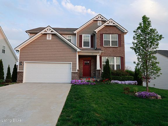 2nd image of 16212 Rockcrest View Ln