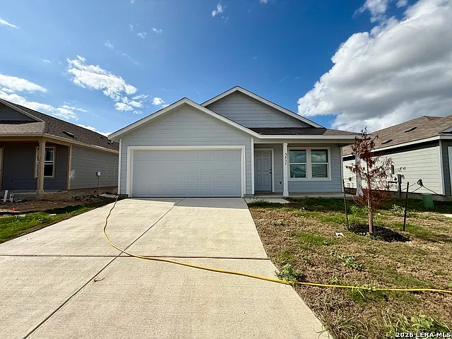 3 bed, 2.0 bath, 1474 sqft, $1,550 — Photo 1