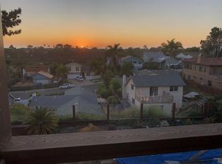 1015 Genie Ln, Cardiff, CA 92007