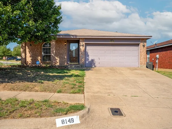 8149 Twin Oaks Trl, Fort Worth, TX 76134