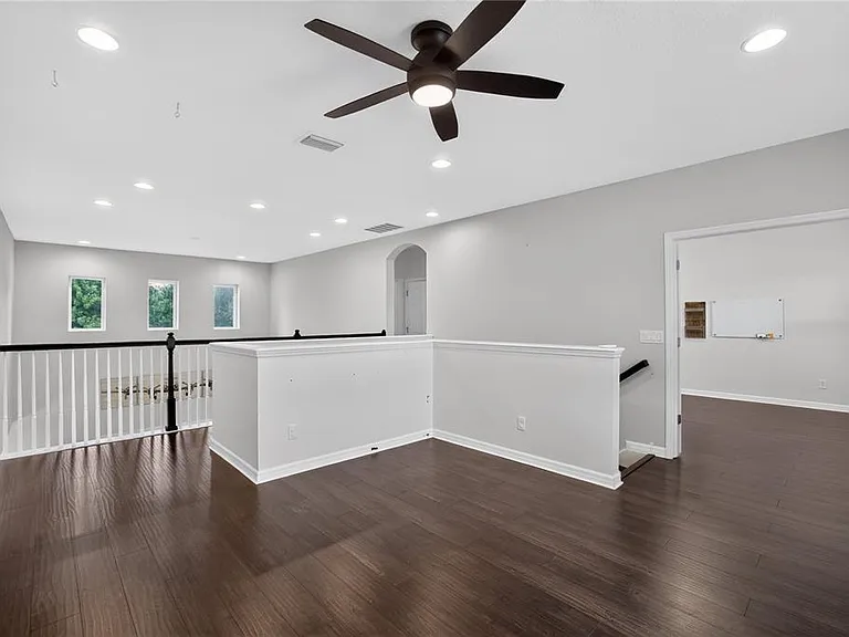 8016 Marbella Creek Ave — Photo 21