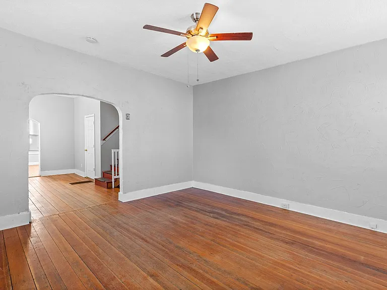 7614 Virginia Ave — Photo 11