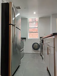 Rented by Ridgewood Capital NYC LLC