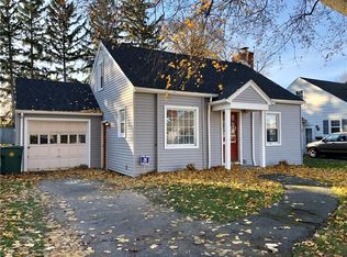 33 Dewain St, Rochester, NY 14615