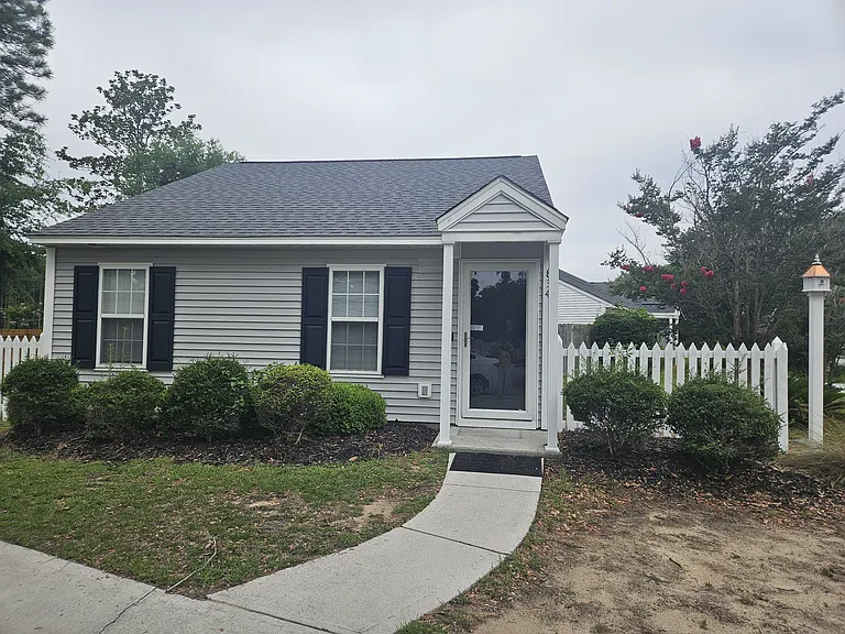834 Southern Charm Dr — Photo 1